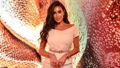 سعر جاكت وحذاء ياسمين صبري.. أرقام خيالية ! (صور)