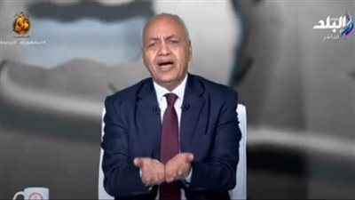 الروايات عديدة.. مصطفى بكري يكشف تفاصيل ما حدث في طابا صباح اليوم 