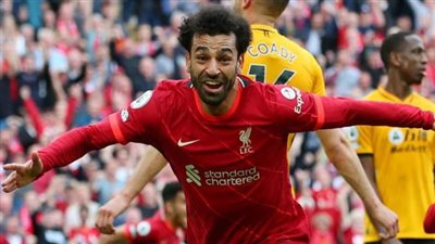 محمد صلاح يتخطى رياض محرز ويحقق رقمًا تاريخيًا في الدوري الإنجليزي