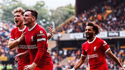 الريدز يحلقون في سماء البريميرليج برقم قياسي جديد