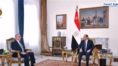 عاجل| النائب العام الجديد يؤدي اليمين أمام الرئيس السيسي