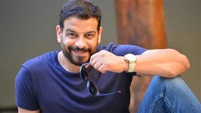 وفاة الممثل الشاب أشرف مصيلحي بعد صراع مع مرض السرطان