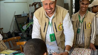 بيت الزكاة والصدقات يبدأ توزيع أدوات مدرسية على الأيتام في الإسكندرية