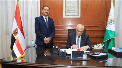 محافظ الجيزة يعتمد حركة مديرى ووكلاء الإدارات التعليمية
