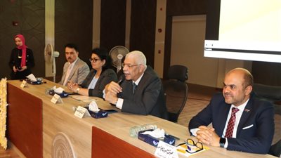 رئيس جامعة المنوفية يشهد فعاليات اليوم التعريفي لبرنامج الصيدلة الإكلينيكة بالجامعة الأهلية