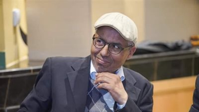 وقف رسام الكاريكاتير التونسي توفيق عمران احتياطيا.. تفاصيل