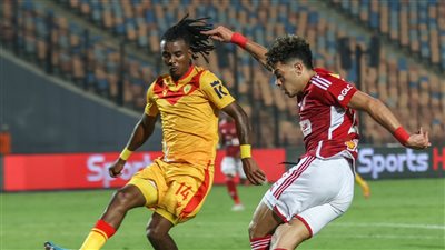 خبير تحكيمي يوضح مدى أحقية الأهلي في الحصول على ركلة جزاء أمام سانت جورج