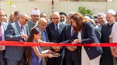 نائب محافظ البحيرة ورئيس هيئة الكتاب يفتتحان معرض دمنهور الـ 6