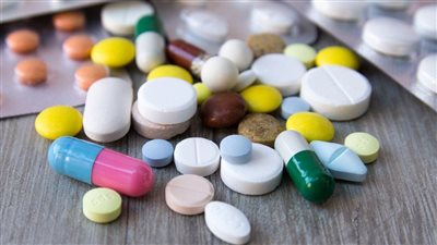 الآن.. رئيس شعبة الدواء باتحاد الغرف التجارية يحذر المواطنين من انتشار ظاهرة الأدوية المغشوشة 