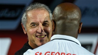 كولر يستقر على قائمة الأهلي لمواجهة إنبي في نصف نهائي كأس مصر 