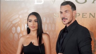 برفقة زوجته.. باسل الخياط يبهر متابعيه بأحدث ظهور له