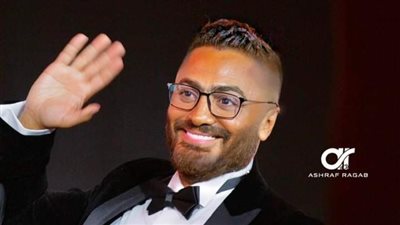 تامر حسني يتربع على عرش