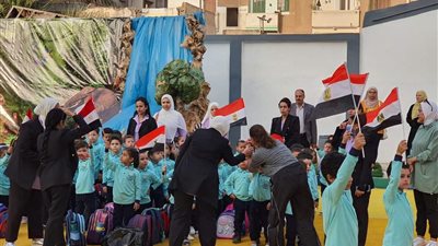 بالأعلام.. مدارس المنوفية تستقبل العام الدراسي الجديد
