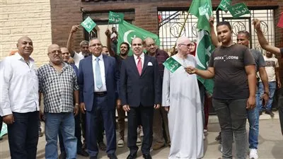 رئيس الوفد يتفقد مكتبي توثيق توكيلات شبرا والمهندسين (صور)