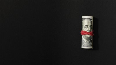 الدولار بكام النهاردة ؟.. تفاصيل سعر العملة الامريكية امام الجنيه المصري بختام تعاملات البنوك 