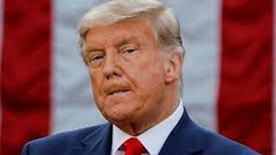 تفاصيل محاكمة ترمب اليوم بنيويورك.. ظهر أكثر عصبية