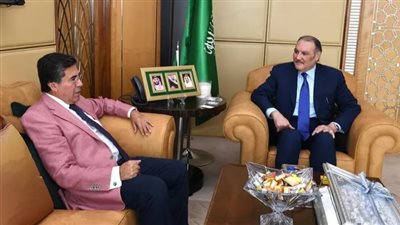 تفاصيل لقاء سفير المملكة لدى مصر بنظيره الإكوادوري