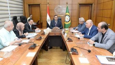 محافظ الدقهلية يعلن الحرب على حرق قش الأرز 