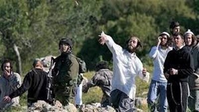 عاجل| مستوطنون يقتحمون قريتي خربثا بني حارث ونعلين غربي رام الله