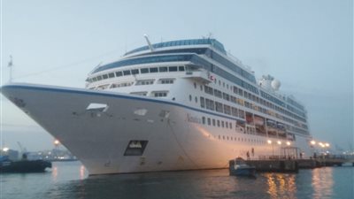 ميناء بورسعيد السياحي يستقبل السفينة السياحية NAUTICA صباح اليوم