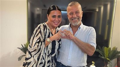 رانيا يوسف تشوق معجبيها بعمل فنى جديد مع شريف منير