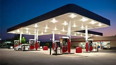 ضبط 4800 سولار داخل إحدى محطات الوقود للبيع في السوق السوداء بالغربية