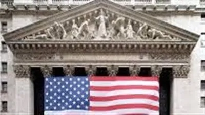 انخفاض مؤشرات وول ستريت بعد بيانات الوظائف