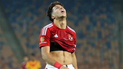 مارسيل كولر وجه له صدمة.. شوبير يكشف تفاصيل الأزمة مع إمام عاشور