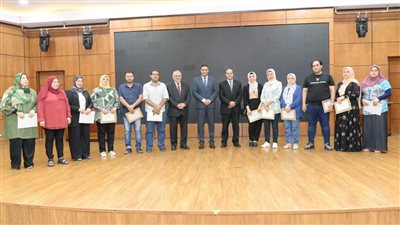 محافظ الدقهلية يكرم المشاركين في القافلة الطبية الموجهة لشمال سيناء 