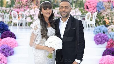 عبر حسابها على إنستجرام.. الإعلامية نانسي نور تنشر صور عقد قرانها على الفنان تامر عاشور