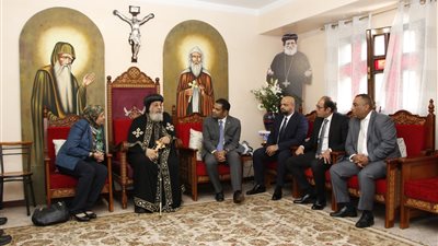 البابا تواضروس الثاني يستقبل قنصل مصر بميلانو