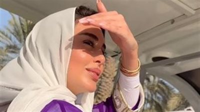 كلاكيت للمرة 20.. ياسمين صبري تثير الجدل بارتداء الحجاب 