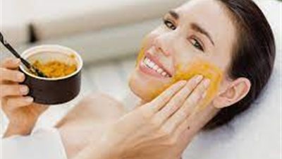 ماسكات إزالة شعر الوجه بالكركم.. تعرفي عليها