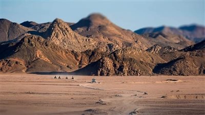 استئناف رحلات سياحة المشي 