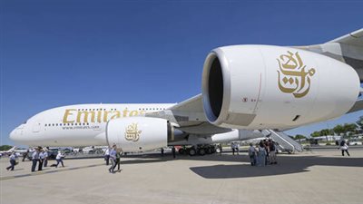 مدينة الخدمات الإنسانية في دبي تطلق جسرا جويا لنقل مواد الإغاثة لمصر ولبنان