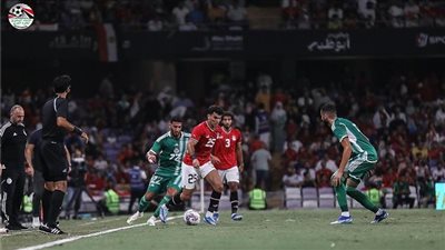 رضا عبدالعال ينتقد أداء منتخب مصر أمام الجزائر