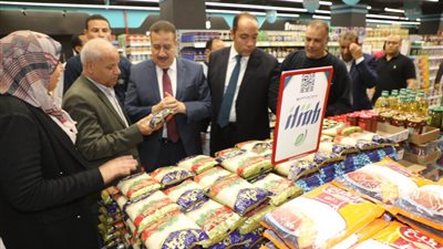 محافظ المنوفية يتابع جهود الأجهزة التنفيذية في تنفيذ مبادرة خفض أسعار السلع