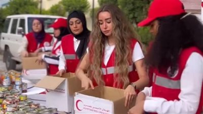 هنا الزاهد تدعم فلسطين وتنضم للهلال الأحمر وتعلق: بأدينا نصنع الفرق