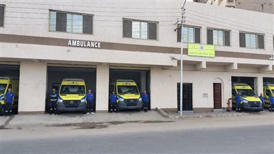 محافظ الغربية يتابع استلام 5 سيارات إسعاف جديدة ضمن مبادرة حياة كريمة (صور)