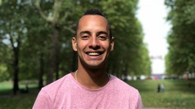 عمرو وهبة يوجه 