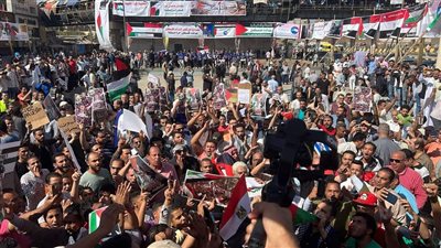 انطلاق مسيرة القوى السياسية بشبرا الخيمة (صور)