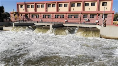 وزير الري يتابع إجراءات الاستلام النهائي لمحطة المراشدة الجديدة بقنا