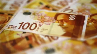 مفاجأة في سعر الشيكل بعدما وصل لأدنى مستوياته..انخفاض في البورصة الإسرائيلية 