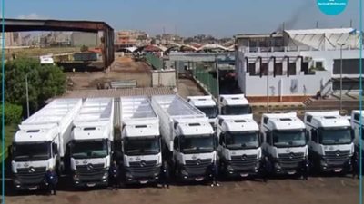 بتكلفة 65 مليون جنيه.. تدعيم منظومة النظافة بالإسكندرية بعدد 12 سيارة نقل كبيرة