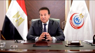 وزير الصحة: الالتزام السياسي والقيادة القوية تجعل المستحيل ممكنًا 