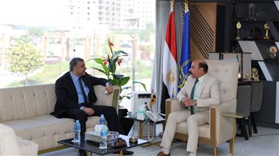 رئيس جهاز الخدمات العامة: ضخ سلع أساسية بأسعار مخفضة لتحقيق التوازن بالأسواق المحلية