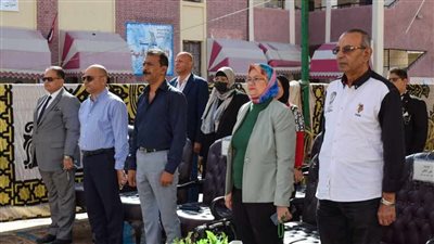 وكيل تعليم بورسعيد تشهد تقييم عرض مدرسة القناة الإعدادية للبنين