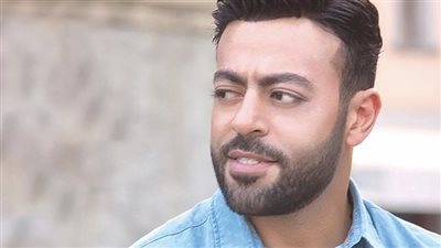 هجوم على تامر عاشور عقب إعلانه عن حفله الغنائي بأبو ظبي