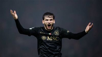 نابولي يحقق فوزًا صعبًا على يونيون برلين في دوري أبطال أوروبا