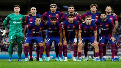 رغم تواجده مع البارسا.. تشافي يستقر على هجوم برشلونة ضد ريال مدريد دون ليفاندوفسكي